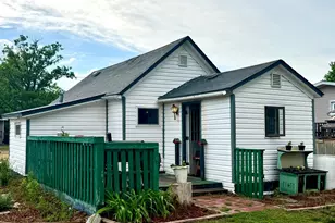 404 Wilson Ave SE, Bemidji, MN 56601 - Photo 5