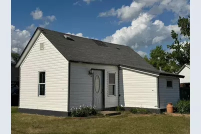 404 Wilson Avenue SE, Bemidji, MN 56601 - Photo 1