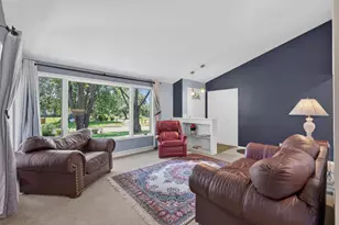 6700 Kennaston Dr NE, Fridley, MN 55432 - Photo 5