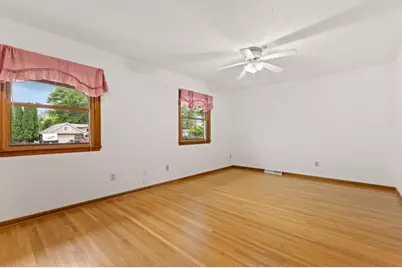 3816 Lillie Court SW, Rochester, MN 55902 - Photo 19