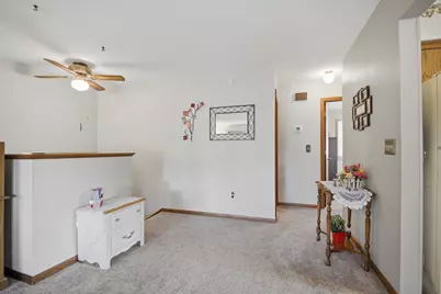 1912 7th Avenue NE, Owatonna, MN 55060 - Photo 7