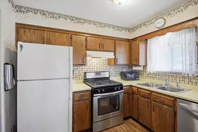 1912 7th Avenue NE, Owatonna, MN 55060 - Photo 9
