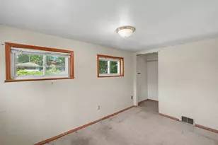 104 Sherburne St N, Stillwater, MN 55082 - Photo 9