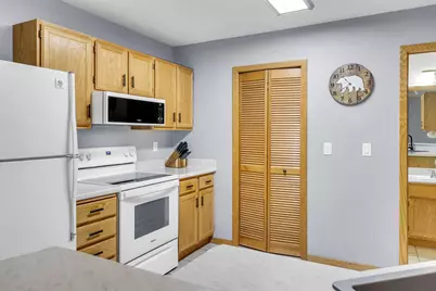 1257 Birch Court #7, White Bear Lake, MN 55110 - Photo 7