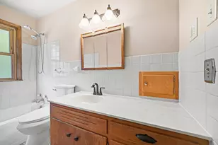 1450 Fremont Ave, Saint Paul, MN 55106 - Photo 17