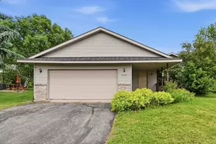 1406 Summit Ave N, Sauk Rapids, MN 56379 - Photo 1