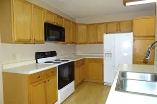 186 Country Ln, Durand, WI 54736 - Photo 5