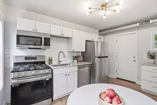 826 20th Ave NE, Minneapolis, MN 55418 - Photo 3