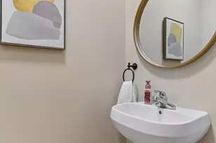 17721 Southridge Ct, Minnetonka, MN 55345 - Photo 11