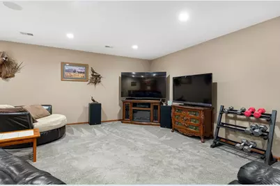 1920 Wolf Berry Place NE, Owatonna, MN 55060 - Photo 41
