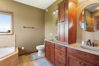 1920 Wolf Berry Place NE, Owatonna, MN 55060 - Photo 33