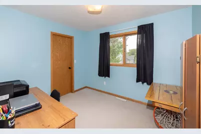 3228 36th Avenue S, Fargo, ND 58104 - Photo 33