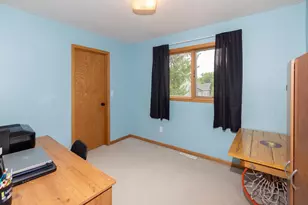 3228 36th Ave S, Fargo, ND 58104 - Photo 33