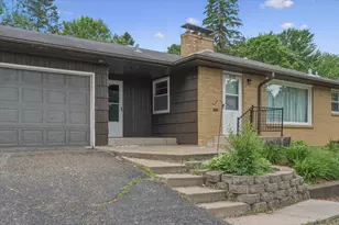 6193 49th St N, Oakdale, MN 55128 - Photo 3