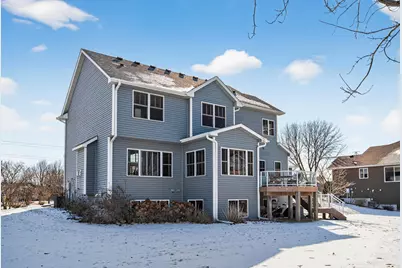9727 Linden Avenue N, Brooklyn Park, MN 55443 - Photo 45
