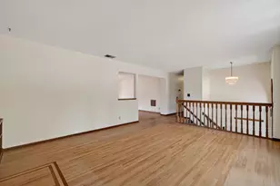 2352 Sioux Ct, New Brighton, MN 55112 - Photo 7