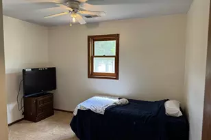 412 1st St NE, Menahga, MN 56464 - Photo 3