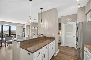 500 E Grant St, Minneapolis, MN 55404 - Photo 7