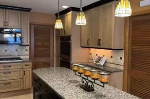 1665 5th St NW, New Brighton, MN 55112 - Photo 13
