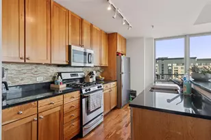 929 Portland Ave, Minneapolis, MN 55404 - Photo 3