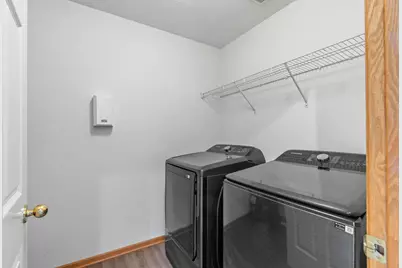 713 Cobblestone Way, Shakopee, MN 55379 - Photo 23
