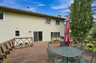 8527 Isle Ave S, Cottage Grove, MN 55016 - Photo 9