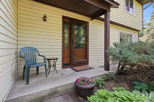 8527 Isle Ave S, Cottage Grove, MN 55016 - Photo 5