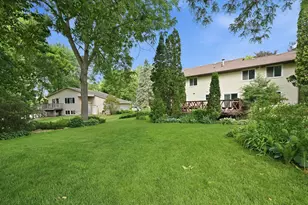 8527 Isle Ave S, Cottage Grove, MN 55016 - Photo 15