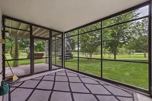 14897 Valley View Rd, Eden Prairie, MN 55344 - Photo 33