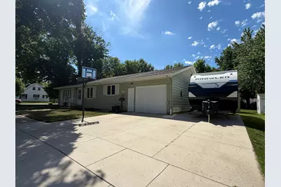 401 W Crawford Street, Luverne, MN 56156 - Photo 5