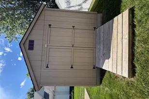 401 W Crawford St, Luverne, MN 56156 - Photo 5