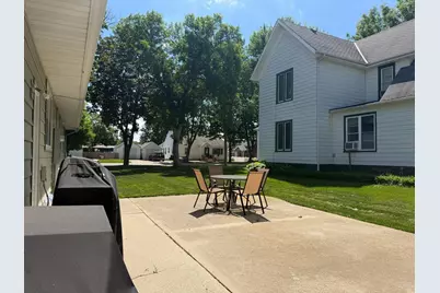 401 W Crawford Street, Luverne, MN 56156 - Photo 7