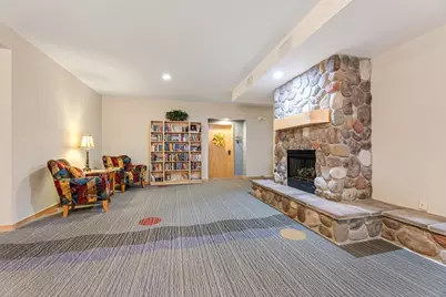 1215 N Lakeshore Drive #205, Lake City, MN 55041 - Photo 19
