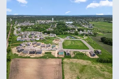 1712 Oak Creek Drive, Chaska, MN 55318 - Photo 29