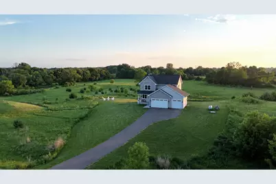 18805 Scenic Way, Shafer, MN 55074 - Photo 3