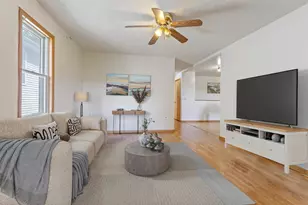 1320 Wilson Ave, Saint Paul, MN 55106 - Photo 3