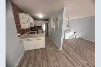 1113 E 145th Street, Burnsville, MN 55337 - Photo 5