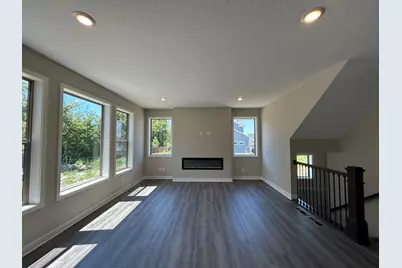 7624 22nd Avenue E, Shakopee, MN 55379 - Photo 9