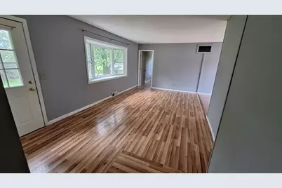 6609 W Broadway Avenue, Brooklyn Park, MN 55428 - Photo 7