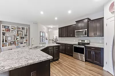 18473 69th Place N, Maple Grove, MN 55311 - Photo 7