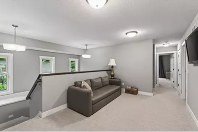 227 Sunnyridge Lane, Golden Valley, MN 55422 - Photo 25