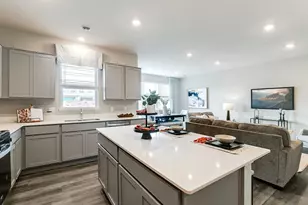 17547 Driscoll Pl, Lakeville, MN 55044 - Photo 5