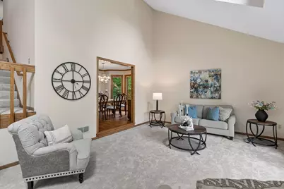 13673 Duluth Drive, Apple Valley, MN 55124 - Photo 9