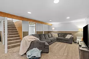 8940 Columbus Ave S, Bloomington, MN 55420 - Photo 23
