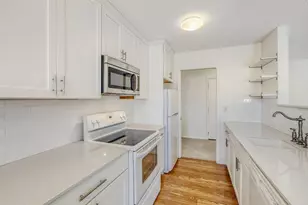 10113 34th Street W, Minnetonka, MN 55305 - Photo 5