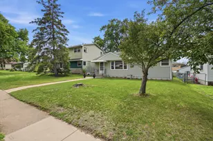 5132 4th St NE, Columbia Heights, MN 55421 - Photo 5