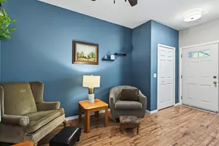11304 Aberdeen Cir NE, Blaine, MN 55449 - Photo 13