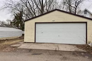 869 Lawson Ave E, Saint Paul, MN 55106 - Photo 33