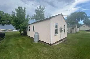 1206 E Lake St, Osakis, MN 56360 - Photo 3