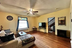 313 E 5th St, Redwood Falls, MN 56283 - Photo 9